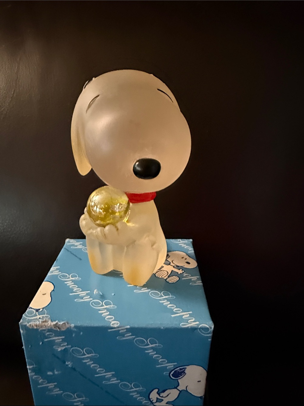 Cream Dog Figurine Toy with Red Collar and Gold Ball - Decorative Pet Figure